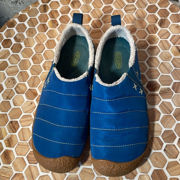 Keen Women's Blue Cush Howser Quilted Fleece Lined Size 7 Slip On Shoes - Picture 6 of 11